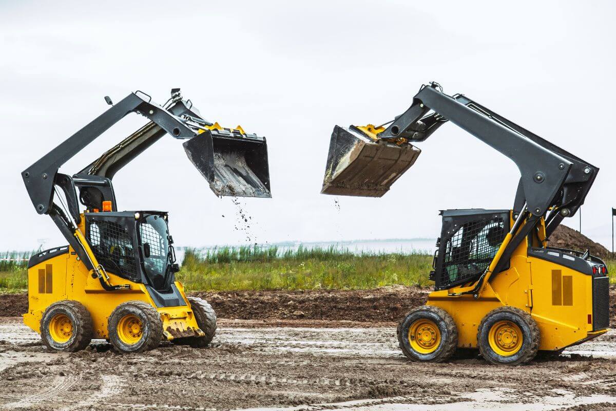 cleaning construction equipment dirty construction equipment